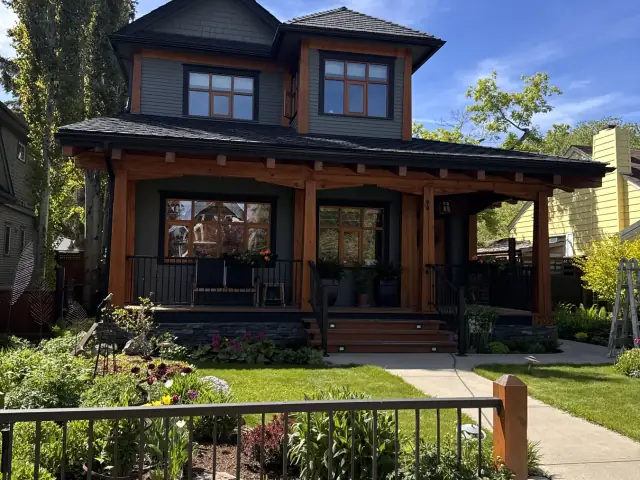 Completed dark exterior painting project on a character home by Dynamic Painting