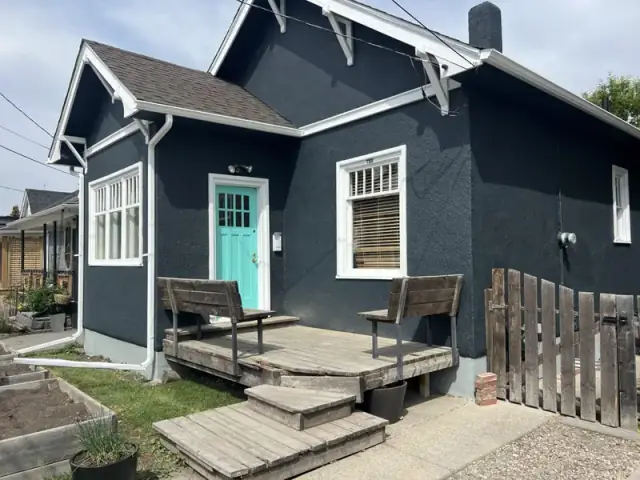 Completed Calgary stucco painting project
